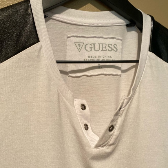 GUESS sleeveless tee - Picture 2 of 3